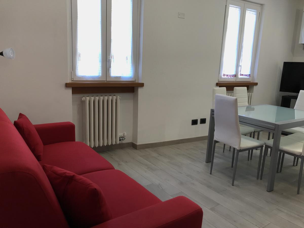 Casa Al Borgo Appartement Garda  Buitenkant foto