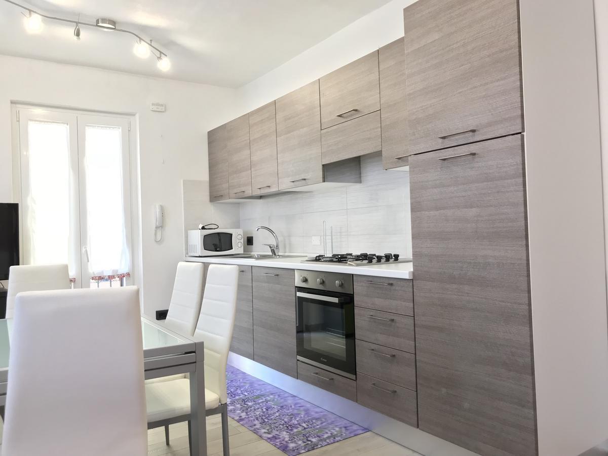 Casa Al Borgo Appartement Garda  Buitenkant foto